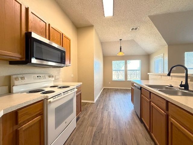 1107 Alexandria Drive, Forney, TX 75126