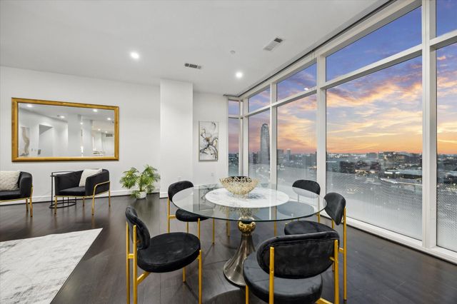 4521 San Felipe Street 2304, Houston, TX 77027