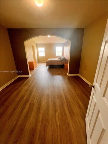 11336 NW 47th Ln, Doral, FL 33178