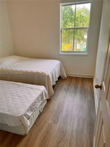 11336 NW 47th Ln, Doral, FL 33178