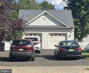 111 S MAIN ST, Medford, NJ 08055