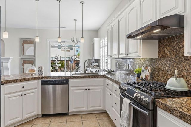 15425 La Rocca Place, Morgan Hill, CA 95037