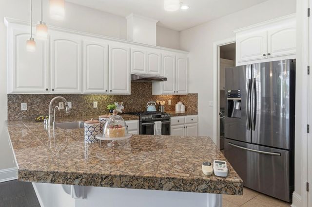 15425 La Rocca Place, Morgan Hill, CA 95037