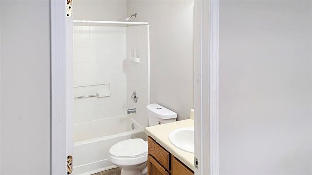 5737 Strathmoor Manor Circle, Lithonia, GA 30058