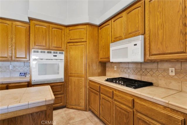 8250 Snow Cap, Pinon Hills, CA 92372