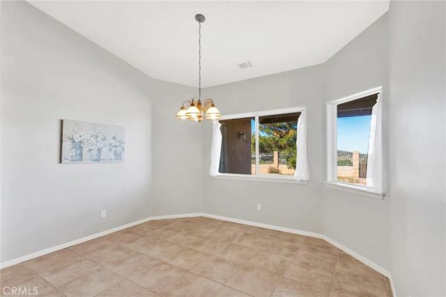 8250 Snow Cap, Pinon Hills, CA 92372