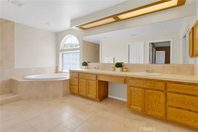 8250 Snow Cap, Pinon Hills, CA 92372