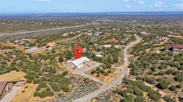 8250 Snow Cap, Pinon Hills, CA 92372