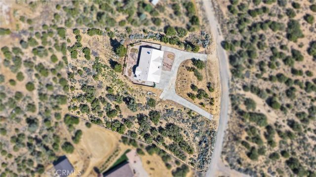 8250 Snow Cap, Pinon Hills, CA 92372