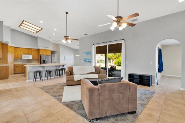 8250 Snow Cap, Pinon Hills, CA 92372