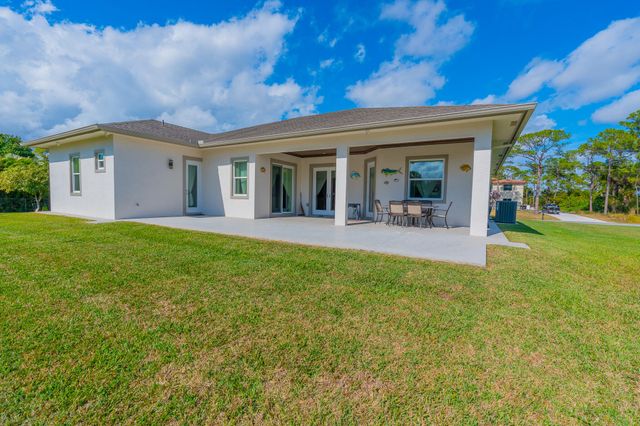 15108 99th Street N, West Palm Beach, FL 33412