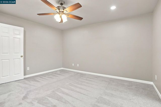 5683 Vintage Cir, Stockton, CA 95219