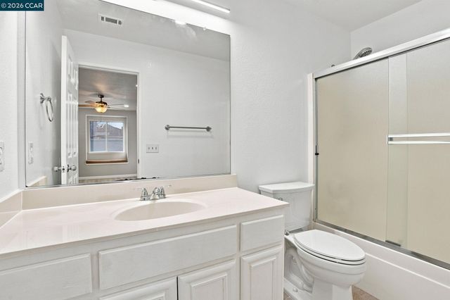 5683 Vintage Cir, Stockton, CA 95219