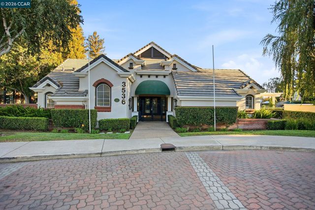 5683 Vintage Cir, Stockton, CA 95219