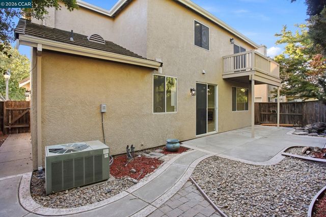 5683 Vintage Cir, Stockton, CA 95219