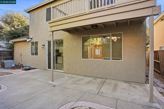 5683 Vintage Cir, Stockton, CA 95219