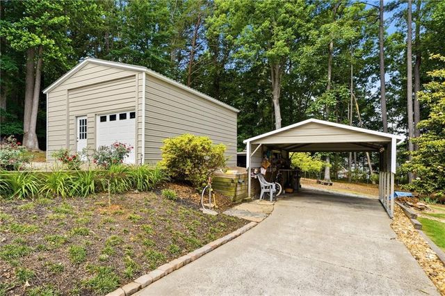 1280 Tom Hulsey Drive, Canton, GA 30115