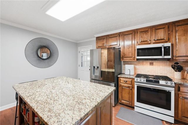 1280 Tom Hulsey Drive, Canton, GA 30115