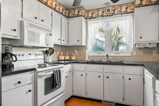 2707 Hillside Dr. S, North Myrtle Beach, SC 29582