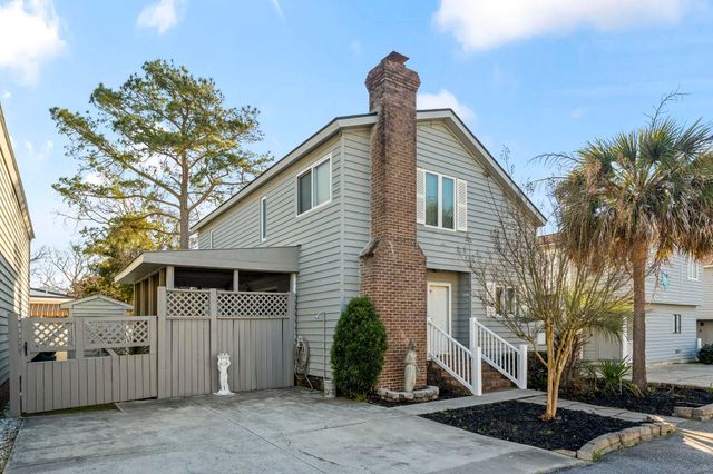 2707 Hillside Dr. S, North Myrtle Beach, SC 29582