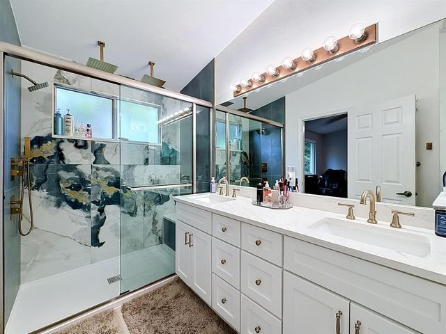 8279 Via Leonessa Drive, Boca Raton, FL 33433
