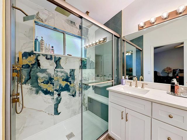 8279 Via Leonessa Drive, Boca Raton, FL 33433