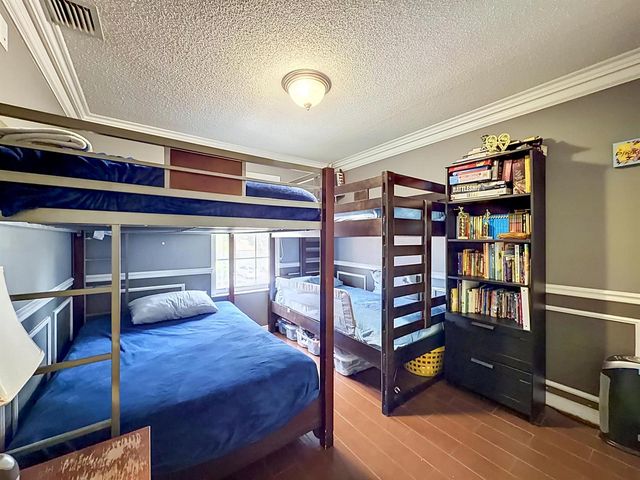 8279 Via Leonessa Drive, Boca Raton, FL 33433