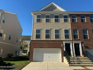 46 Creekside Way, Burlington, NJ 08016