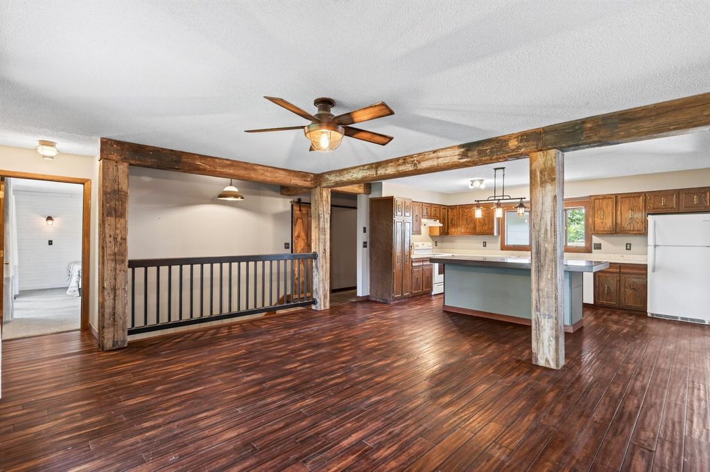 9800 253rd Avenue NE, Stacy, MN 55079 — photo 5