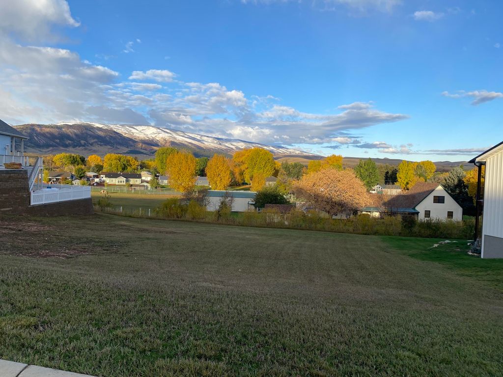 5 Black Mountain Drive, Dayton, WY 82836