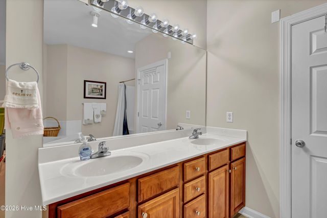 3810 River Front Place Unit 101, Wilmington, NC 28412