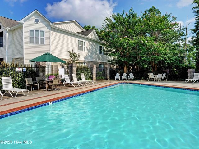 3810 River Front Place Unit 101, Wilmington, NC 28412