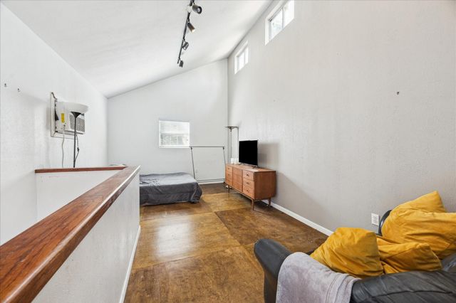 10102 Knoboak Drive, Houston, TX 77080