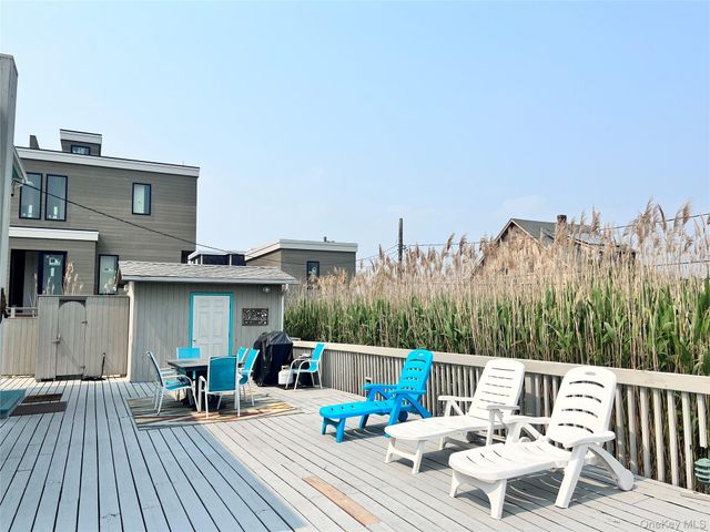 6 Atlantic Avenue, Seaview, NY 11770