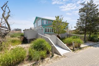 6 Atlantic Avenue, Seaview, NY 11770