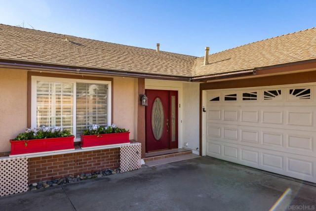 2020 Gary Lane, Escondido, CA 92026