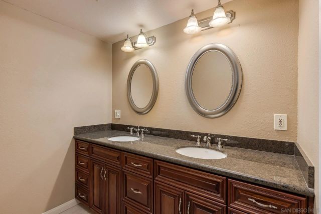 2020 Gary Lane, Escondido, CA 92026