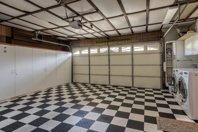 2020 Gary Lane, Escondido, CA 92026