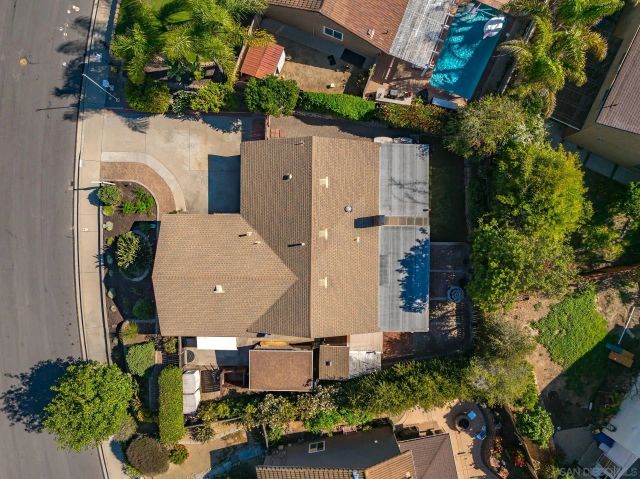 2020 Gary Lane, Escondido, CA 92026