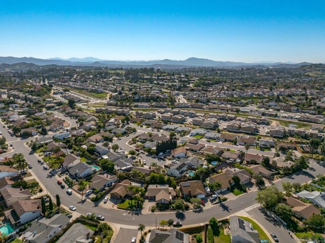 2020 Gary Lane, Escondido, CA 92026