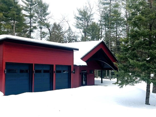 12086 Tar Dam ROAD, Crivitz, WI 54114