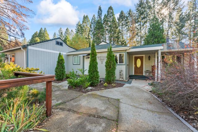 4624 Pony Express Trl, Camino, CA 95709