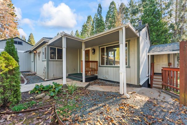 4624 Pony Express Trl, Camino, CA 95709