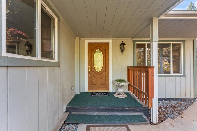 4624 Pony Express Trl, Camino, CA 95709