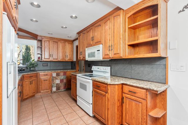 4624 Pony Express Trl, Camino, CA 95709