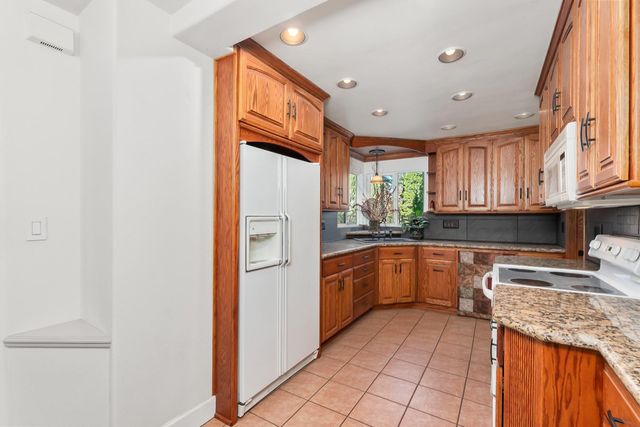 4624 Pony Express Trl, Camino, CA 95709