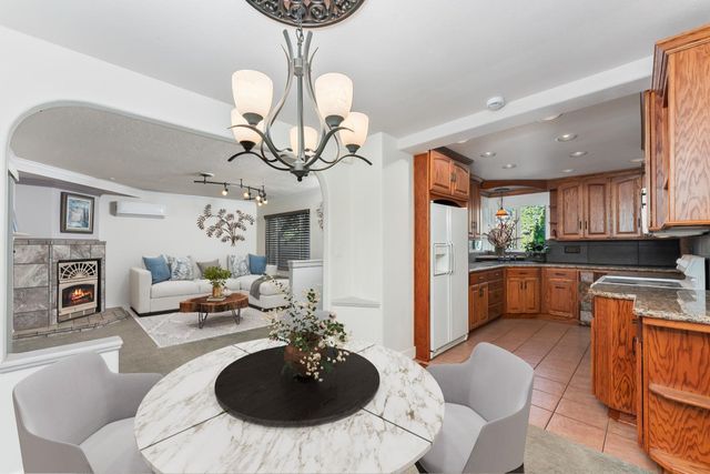 4624 Pony Express Trl, Camino, CA 95709