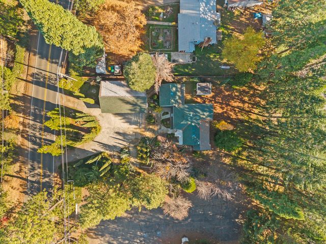 4624 Pony Express Trl, Camino, CA 95709