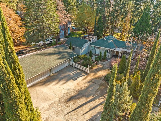 4624 Pony Express Trl, Camino, CA 95709