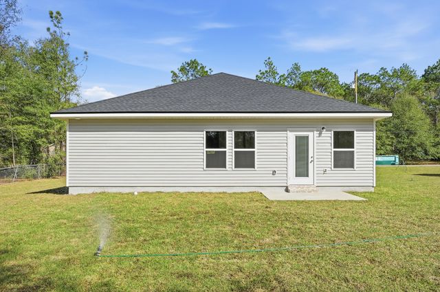 6118 Clover Street, Crestview, FL 32539